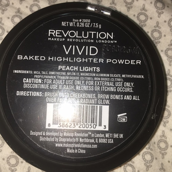 Revolution Baked Highlighter Bundle - Picture 7 of 7